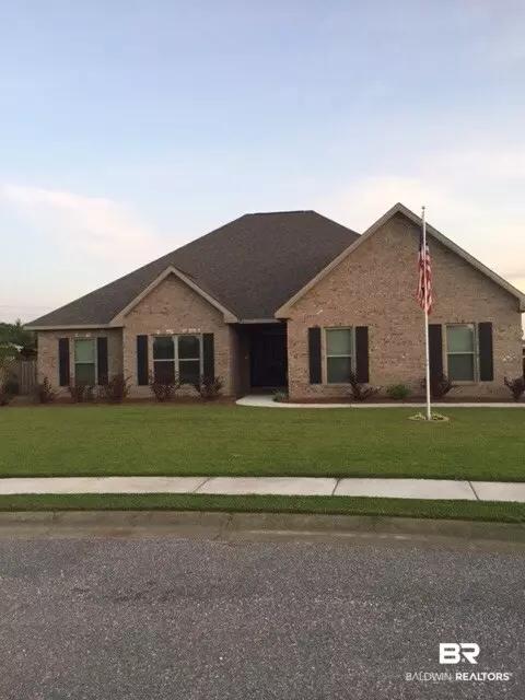 2109 Bourbon St, Foley, AL 36535 photo 1