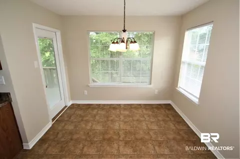 941 E Hamilton Bridges Dr, Mobile, AL 36695 photo 7