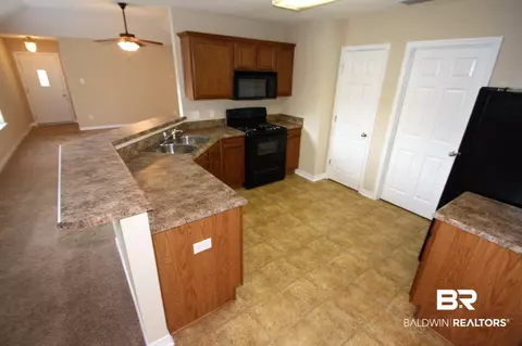 941 E Hamilton Bridges Dr, Mobile, AL 36695 photo 6