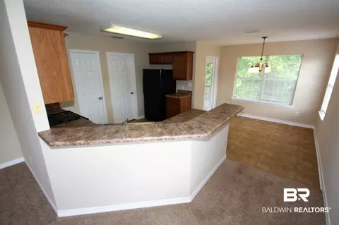 941 E Hamilton Bridges Dr, Mobile, AL 36695 photo 5