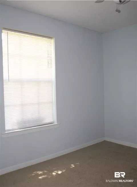 4587 Emerald Dr, Mobile, AL 36619 photo 9