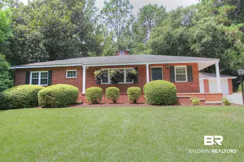321 Dalewood Dr, Mobile, AL 36608 photo 1