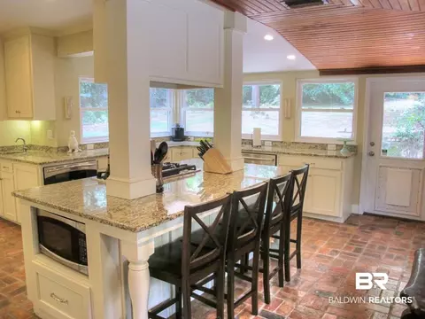 321 Dalewood Dr, Mobile, AL 36608 photo 5