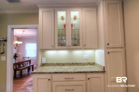 321 Dalewood Dr, Mobile, AL 36608 photo 8