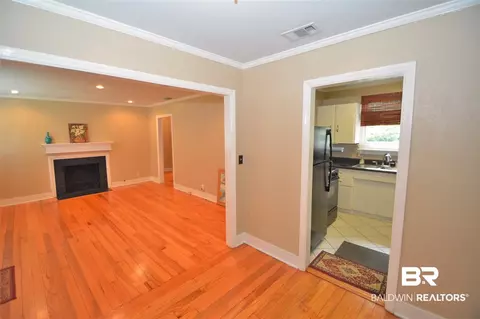 339 W Azalea Cir, Mobile, AL 36608 photo 5