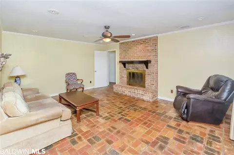 401 E Hounds Run, Mobile, AL 36608 photo 13