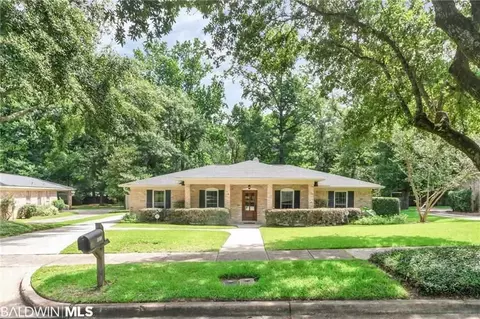 401 E Hounds Run, Mobile, AL 36608 photo 1