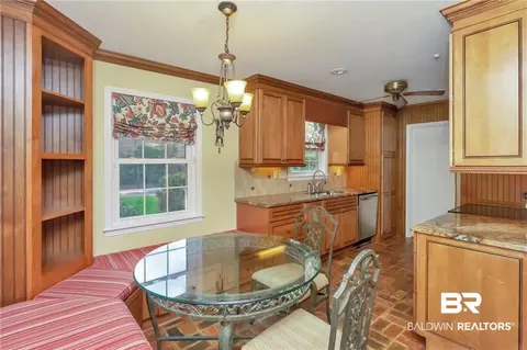 401 E Hounds Run, Mobile, AL 36608 photo 9