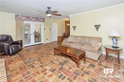 401 E Hounds Run, Mobile, AL 36608 photo 12
