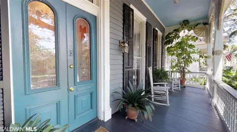 908 Augusta St, Mobile, AL 36604 photo 2