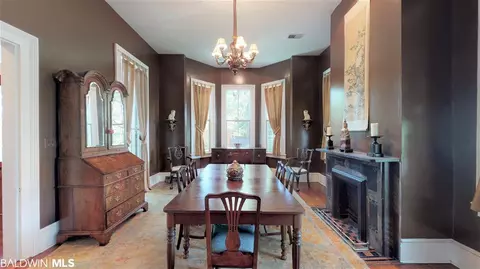 908 Augusta St, Mobile, AL 36604 photo 5