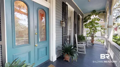 908 Augusta St, Mobile, AL 36604 photo 2
