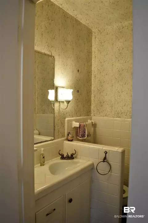 1 Felder Pl, Mobile, AL 36606 photo 2