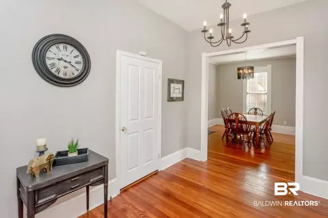 1810 Hunter Ave, Mobile, AL 36606 photo 2