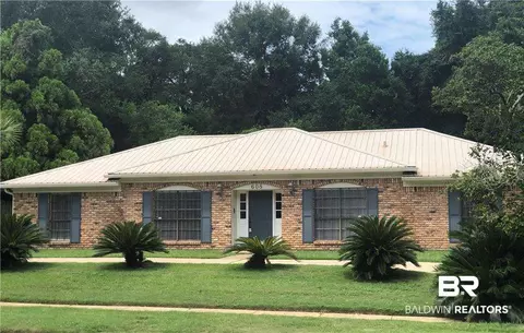 608 E Highland Woods Dr, Mobile, AL 36608 photo 1