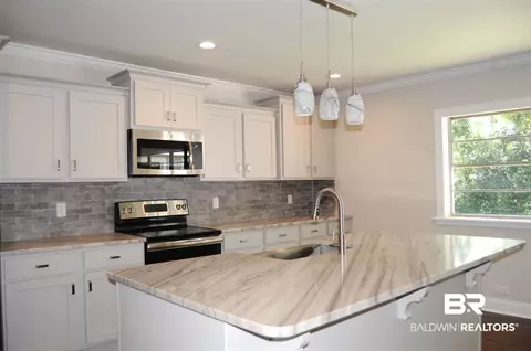 3905 Mountain Dr, Mobile, AL 36693 photo 4