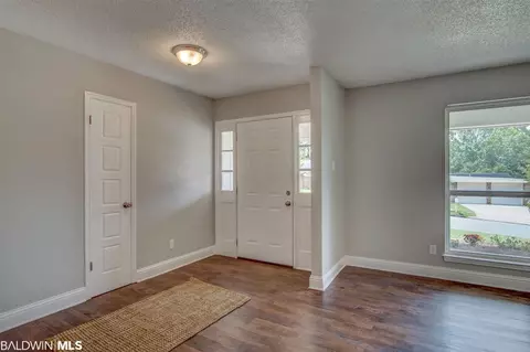 2609 E Old Dobbin Dr, Mobile, AL 36695 photo 3