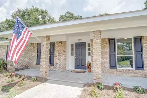 2609 E Old Dobbin Dr, Mobile, AL 36695 photo 2