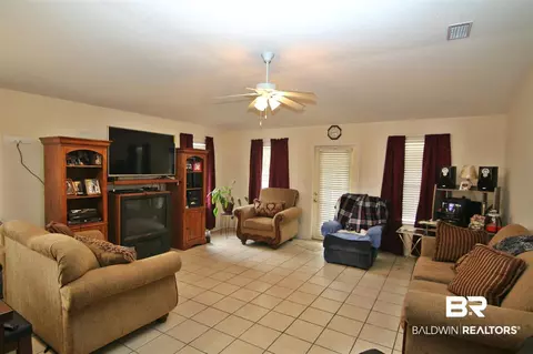 8062 Brookside Dr, Daphne, AL 36526 photo 4