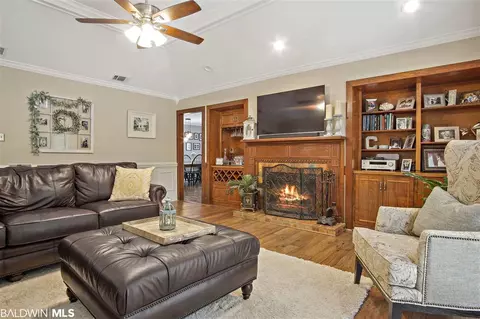 7321 Lakeview Dr, Mobile, AL 36695 photo 4