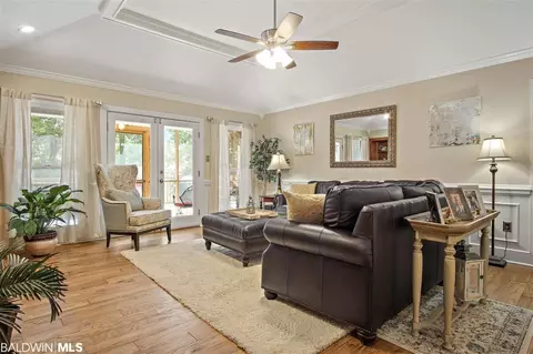 7321 Lakeview Dr, Mobile, AL 36695 photo 5