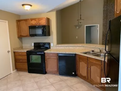 108 Eagle Dr, Daphne, AL 36526 photo 2