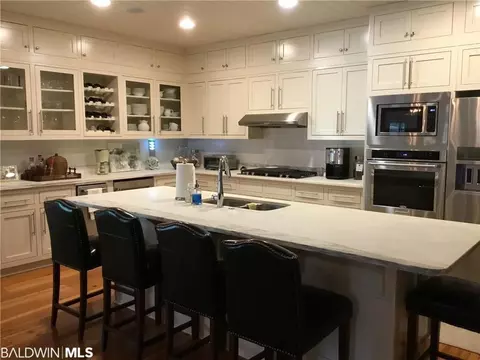 57 W Wimbledon Dr, Mobile, AL 36608 photo 9