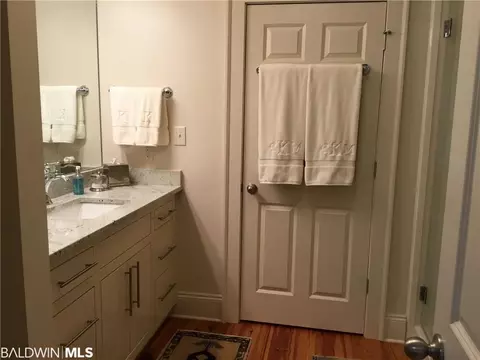 57 W Wimbledon Dr, Mobile, AL 36608 photo 5