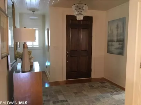 57 W Wimbledon Dr, Mobile, AL 36608 photo 2