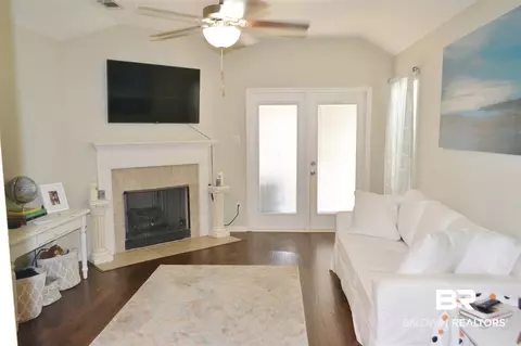 4643 Green Forest Ct, Mobile, AL 36618 photo 5