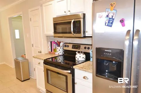4643 Green Forest Ct, Mobile, AL 36618 photo 8