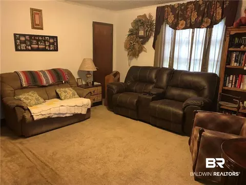 6535 Commanche Cir, Eight Mile, AL 36613 photo 5