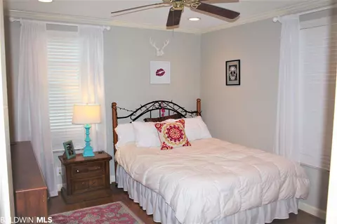 305 W Pineview Ln, Mobile, AL 36608 photo 7