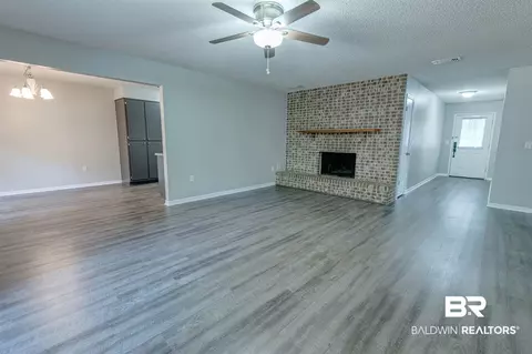 109 Montclair Loop, Daphne, AL 36526 photo 3