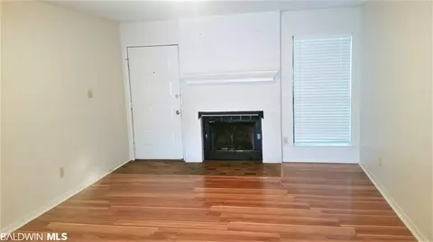 5904 Windham Ct, Mobile, AL 36608 photo 3