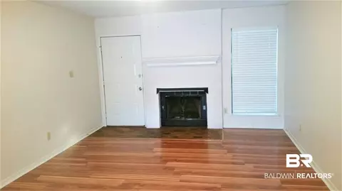 5904 Windham Ct, Mobile, AL 36608 photo 3