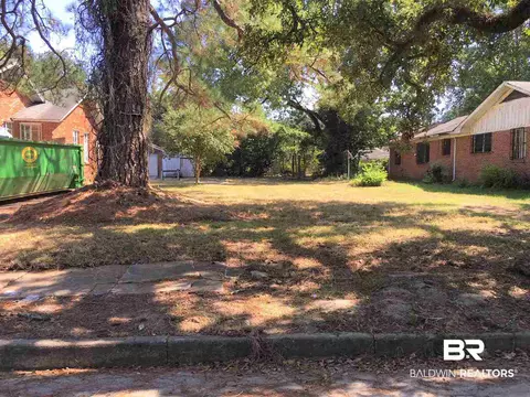 361 West St, Mobile, AL 36604 photo 5