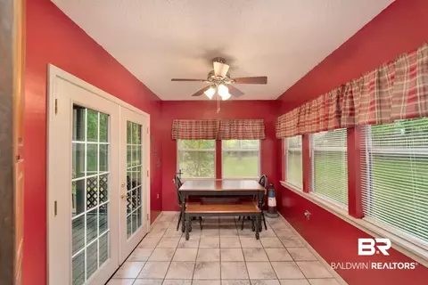 7565 Tara Dr, Mobile, AL 36619 photo 5