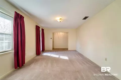 3151 Meadow Ln, Mobile, AL 36618 photo 11