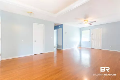 13058 Illinois St, Elberta, AL 36530 photo 9