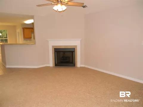 4624 St Charles Ct, Mobile, AL 36618 photo 2