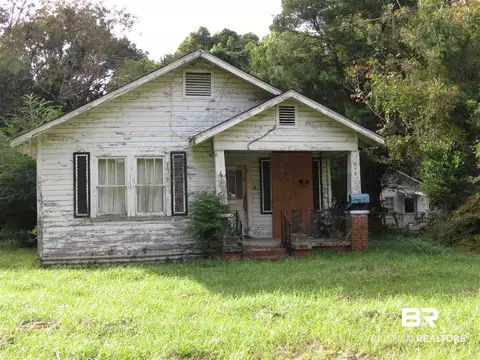 650 Shannon St, Mobile, AL 36606 photo 1