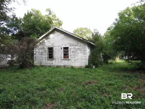 650 Shannon St, Mobile, AL 36606 photo 2