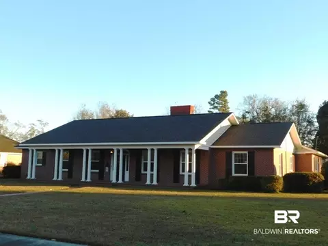 200 E Pine St, Atmore, AL 36502 photo 34