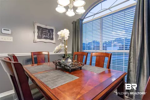 2707 E Rosebud Dr, Mobile, AL 36695 photo 5