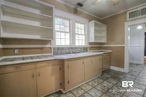 306 George St, Mobile, AL 36604 photo 9