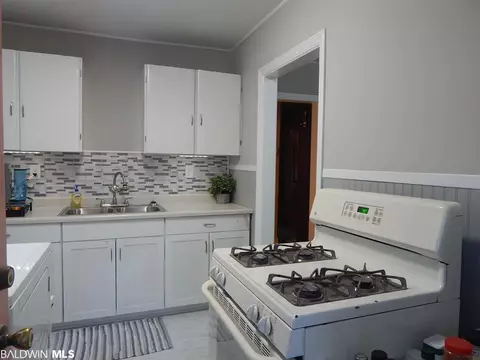 5105 Village Cir, Mobile, AL 36608 photo 7