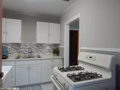 5105 Village Cir, Mobile, AL 36608 photo 5