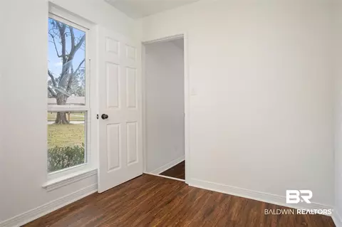 1533 E Deerwood Dr, Mobile, AL 36618 photo 23