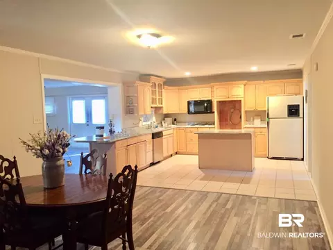 1367 W Reams Dr, Mobile, AL 36608 photo 8